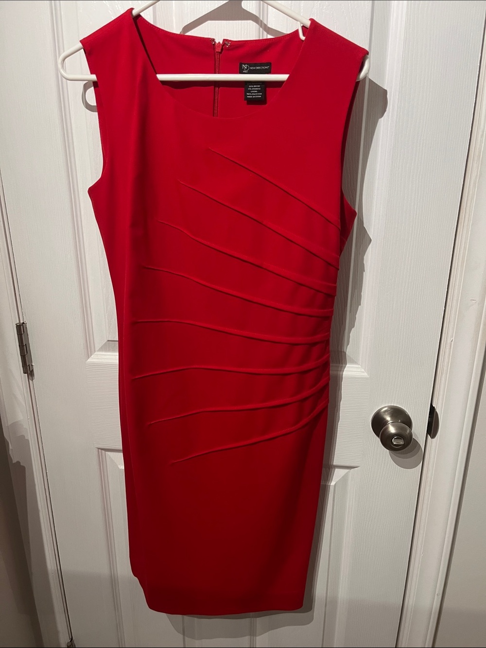 new directions Red Sleeveless Midi Sheath Dress
